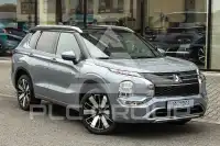 2025 Mitsubishi OUTLANDER