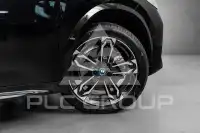 2025 BMW iX