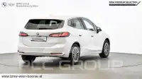 2025 BMW 218