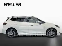2025 BMW 218