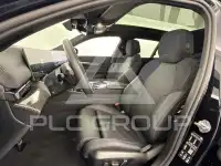 2025 BMW 523