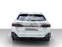 2025 BMW 523