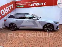 2025 BMW 523