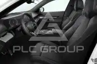 2025 BMW 523