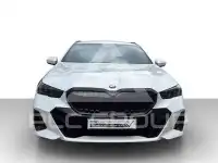 2025 BMW 523
