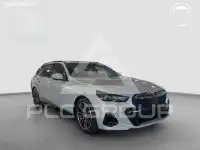2025 BMW 523