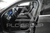 2025 BMW 523