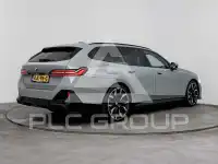2025 BMW 523