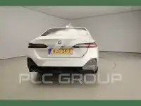 2025 BMW 523