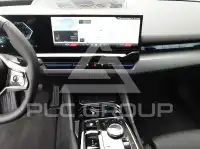 2025 BMW 523