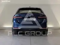 2025 BMW 523