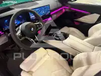 2025 BMW 523