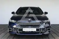 2025 BMW 523