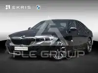 2025 BMW 523