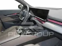 2025 BMW 523