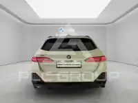 2025 BMW 523