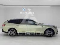 2025 BMW 523