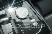2025 BMW 523