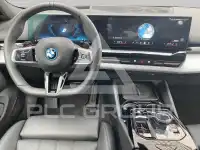 2025 BMW 523