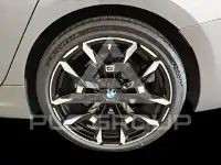 2025 BMW 330