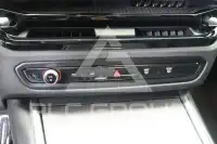 2025 BMW 330