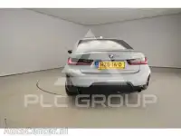 2025 BMW 330