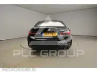 2025 BMW 330