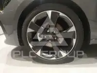 2025 Cupra Leon