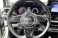 2025 Suzuki SWIFT