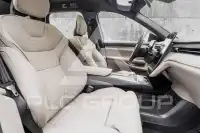 2025 Volvo EX 90