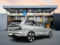 2025 Volvo EX 90