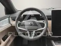 2025 Volvo EX 90