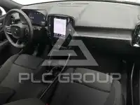 2025 Volvo EX 40
