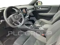 2025 Volvo EX 40