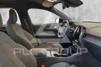 2025 Volvo EX 40