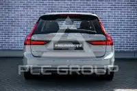 2025 Volvo V90
