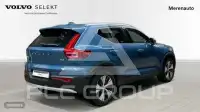 2025 Volvo XC40