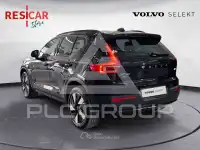 2025 Volvo XC40
