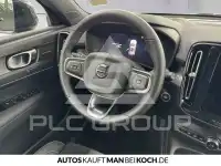 2025 Volvo XC40