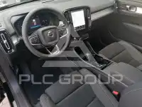 2025 Volvo XC40