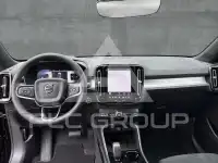 2025 Volvo XC40