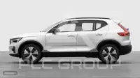 2025 Volvo XC40