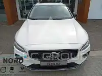 2025 Volvo V60