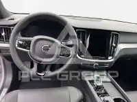2025 Volvo V60