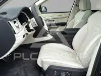 2025 Bentley Bentayga