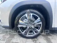 2025 Lexus UX