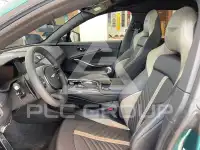 2025 Aston Martin DBX
