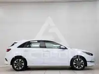 2025 KIA Ceed