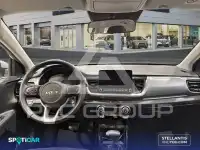 2025 KIA Stonic