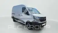 2025 Renault Master